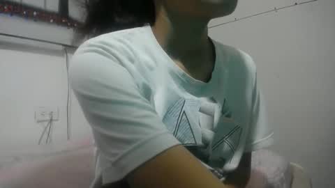 Snapshot of tati_latina24 chatting on October 16, 2025, 8:21 pm tati_latina24 online show from October 16, 2025, 8:21 pm