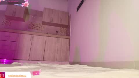 tatiana1004 online show from February 14, 2025, 8:21 am