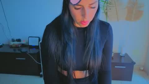 Snapshot of tatiana2224 chatting on November 7, 2025, 5:57 pm tatiana2224 online show from November 7, 2025, 5:57 pm