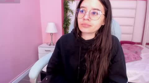 tatiana_arboleda online show from April 11, 2026, 3:22 am