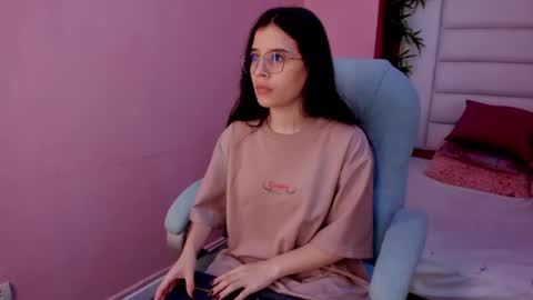 tatiana_arboleda online show from May 6, 2026, 3:13 am
