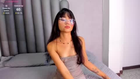 Snapshot of tatiana_lopez19 chatting on November 16, 2025, 12:22 pm Tatiana online show from November 16, 2025, 12:22 pm