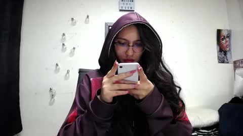 tatiana online show from February 1, 2025, 12:18 am