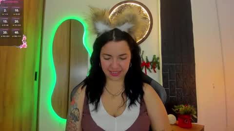 Tatiana SC online show from December 17, 2025, 1:28 pm