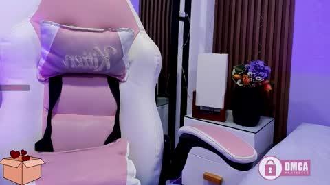 i am tatiana  online show from February 21, 2026, 12:06 pm