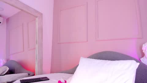 Tati online show from August 5, 2026, 5:32 am