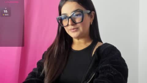 Snapshot of tatissdeliciuss chatting on May 29, 2026, 2:53 am Tatiss online show from May 29, 2026, 2:53 am
