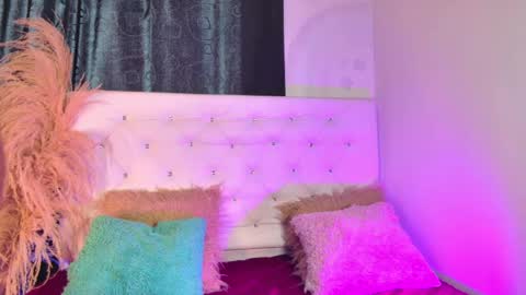 tatix online show from June 3, 2026, 6:57 pm