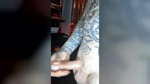 Snapshot of tatted_savage chatting on July 5, 2026, 7:59 am tatted_savage online show from July 5, 2026, 7:59 am