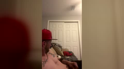 tattedmuscmidwestdad online show from March 25, 2026, 2:39 am