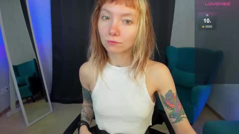 Snapshot of tattoo_artbaby chatting on September 20, 2025, 1:39 am tattoo_artbaby online show from September 20, 2025, 1:39 am