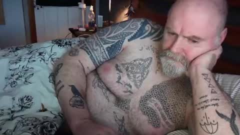 Tattooeddilf 01 online show from January 5, 2025, 11:04 am