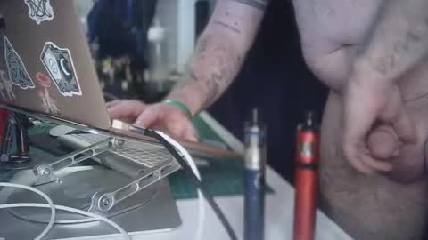 Tattooeddilf 01 online show from April 28, 2026, 2:27 am
