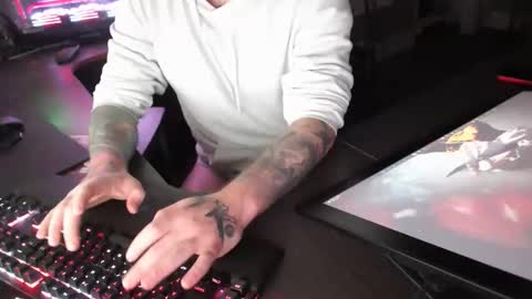 tattoosboys69 online show from November 22, 2025, 8:02 am