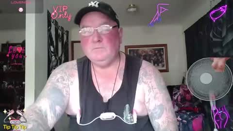 Snapshot of tattzsexy chatting on May 5, 2026, 2:30 am tattzsexy online show from May 5, 2026, 2:30 am