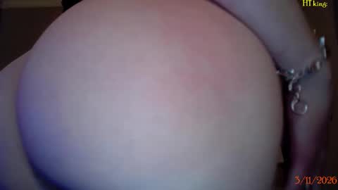 Snapshot of tatum__kahlo chatting on March 11, 2026, 10:38 pm TATUM ALL MY LINKS online show from March 11, 2026, 10:38 pm