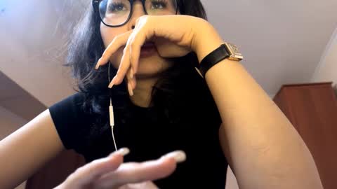 Snapshot of tatumblankenbeckle chatting on December 2, 2025, 6:41 am Jenny online show from December 2, 2025, 6:41 am