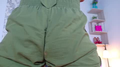 Snapshot of taty_miller chatting on June 10, 2026, 8:41 pm Taty Miller online show from June 10, 2026, 8:41 pm