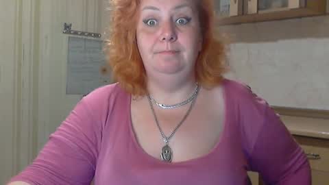 tatyanka_ online show from November 12, 2025, 4:24 am