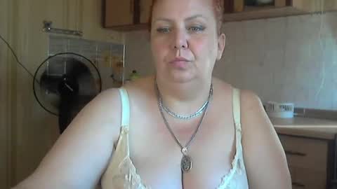 tatyanka_ online show from August 4, 2026, 5:32 am