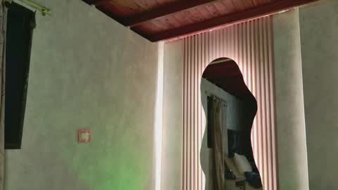 taurito___ online show from December 20, 2025, 11:45 pm