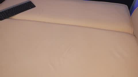 taurussfaiiry online show from February 19, 2026, 3:30 pm