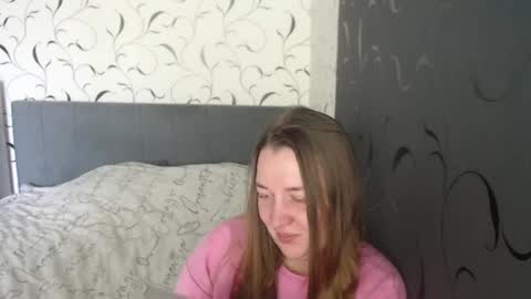 Snapshot of taxxxu chatting on May 16, 2026, 6:32 am Diana online show from May 16, 2026, 6:32 am