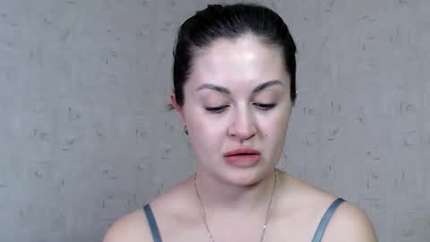 Taya online show from November 30, 2025, 9:08 pm