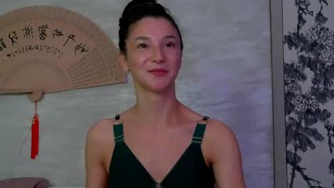 TayaKayan online show from July 28, 2026, 1:21 pm