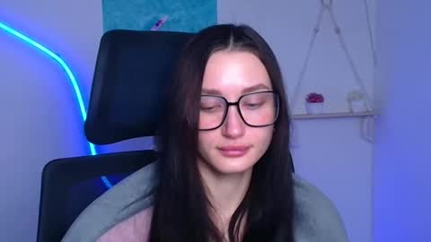 Taya online show from February 10, 2026, 6:39 am