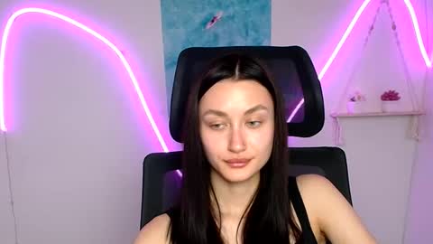 Taya online show from May 9, 2026, 7:02 am