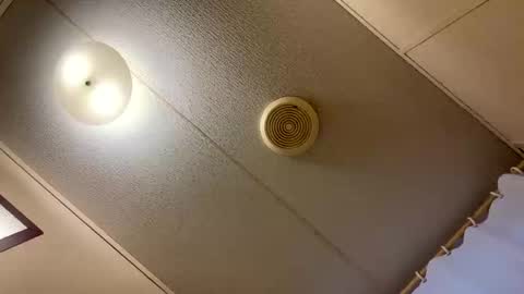 carl lewis online show from December 25, 2024, 7:13 pm