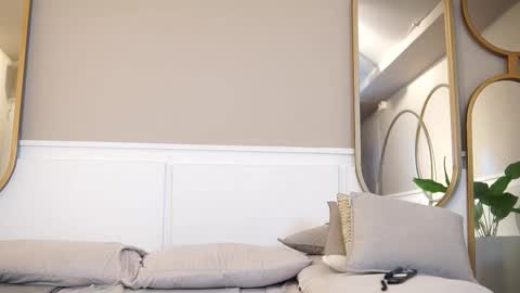 Snapshot of taylerkim chatting on November 25, 2025, 4:40 pm Teylor Kim online show from November 25, 2025, 4:40 pm