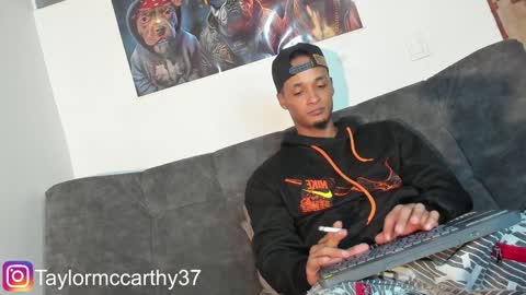 Snapshot of taylor_mccarthy_1 chatting on January 3, 2025, 12:54 am Taylor Mccarthy online show from January 3, 2025, 12:54 am