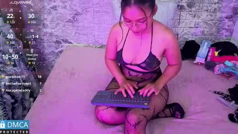 Snapshot of taylorexotic chatting on November 15, 2025, 8:11 am Tay online show from November 15, 2025, 8:11 am