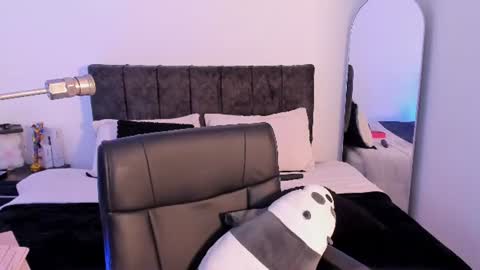 Snapshot of taylormaxwell chatting on July 17, 2026, 8:03 pm Taylor online show from July 17, 2026, 8:03 pm