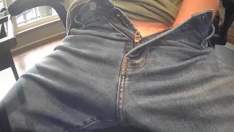 taylorsguy online show from December 18, 2024, 7:19 pm