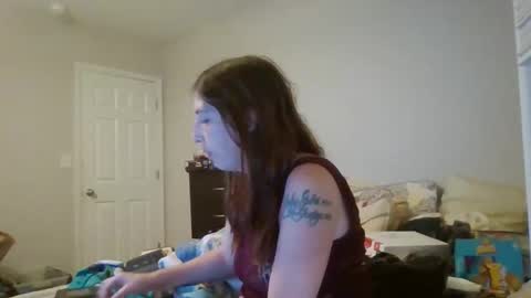 taylorslay online show from April 2, 2026, 11:46 pm