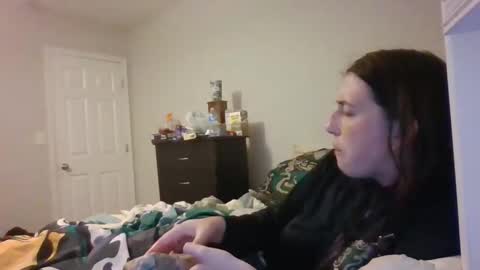taylorslay online show from April 14, 2026, 11:44 pm
