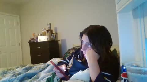 taylorslay online show from May 1, 2026, 11:42 pm