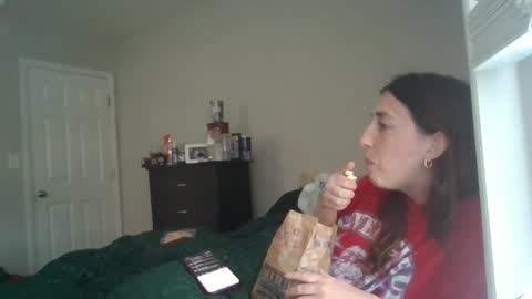 Snapshot of taylorslay chatting on May 20, 2026, 9:10 pm taylorslay online show from May 20, 2026, 9:10 pm