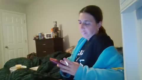 Snapshot of taylorslay chatting on June 10, 2026, 2:01 am taylorslay online show from June 10, 2026, 2:01 am