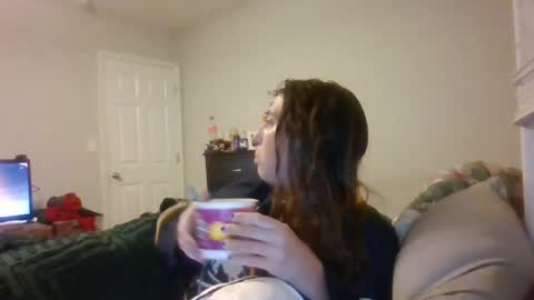 taylorslay online show from June 27, 2026, 2:05 am