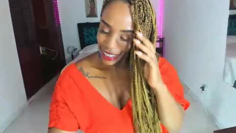 Snapshot of taylorslims chatting on February 7, 2025, 1:32 pm taylorslims online show from February 7, 2025, 1:32 pm