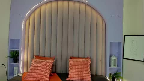 Snapshot of taylorsmitth_ chatting on September 13, 2025, 11:32 am TAYLOR online show from September 13, 2025, 11:32 am