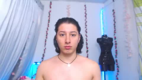Taylorsweet1111 online show from July 2, 2026, 5:02 am