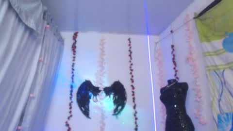 Taylorsweet1111 online show from July 15, 2026, 5:12 am