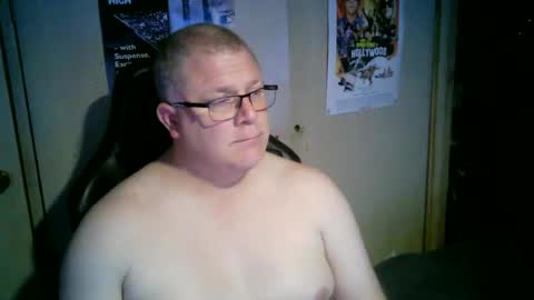 Snapshot of taylz chatting on July 11, 2026, 2:31 pm taylz online show from July 11, 2026, 2:31 pm