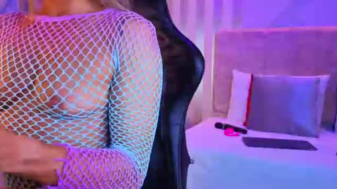 tayra online show from August 6, 2026, 7:16 pm
