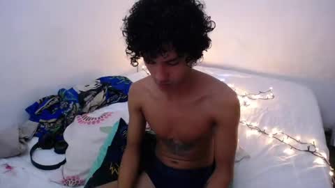 Snapshot of tayronx33 chatting on December 29, 2024, 3:57 pm Tayron online show from December 29, 2024, 3:57 pm